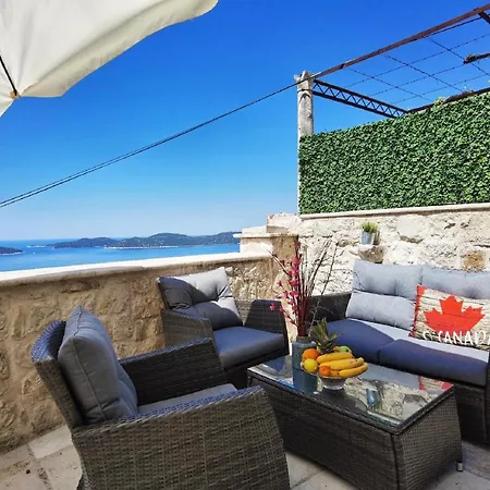 Kanada - Two-bedroom House With Terrace And Sea View