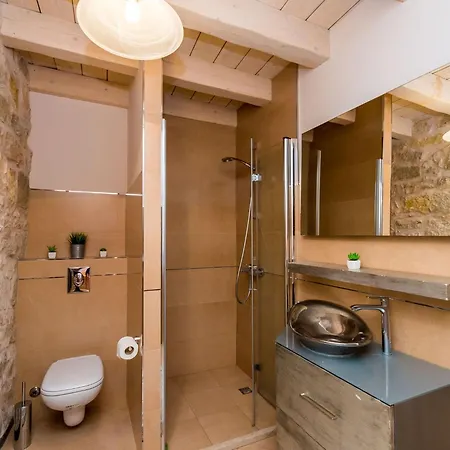 Villa Kanada - Two-bedroom House With Terrace And Sea View *