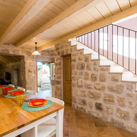 Kanada - Two-bedroom House With Terrace And Sea View Villa Brsečine