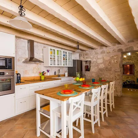 Kanada - Two-bedroom House With Terrace And Sea View * Brsečine