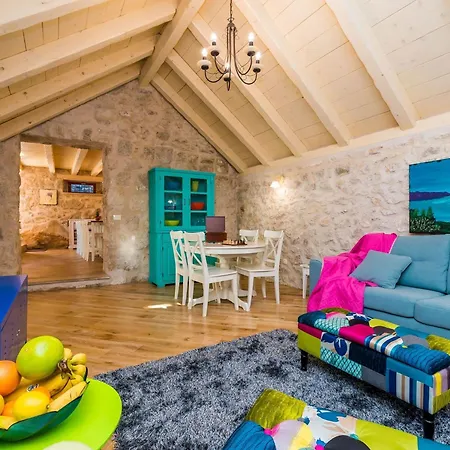 Kanada - Two-bedroom House With Terrace And Sea View Villa *